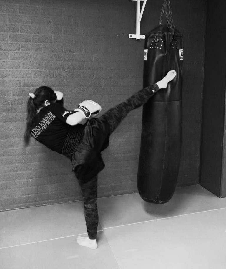 Kickboksen high kick